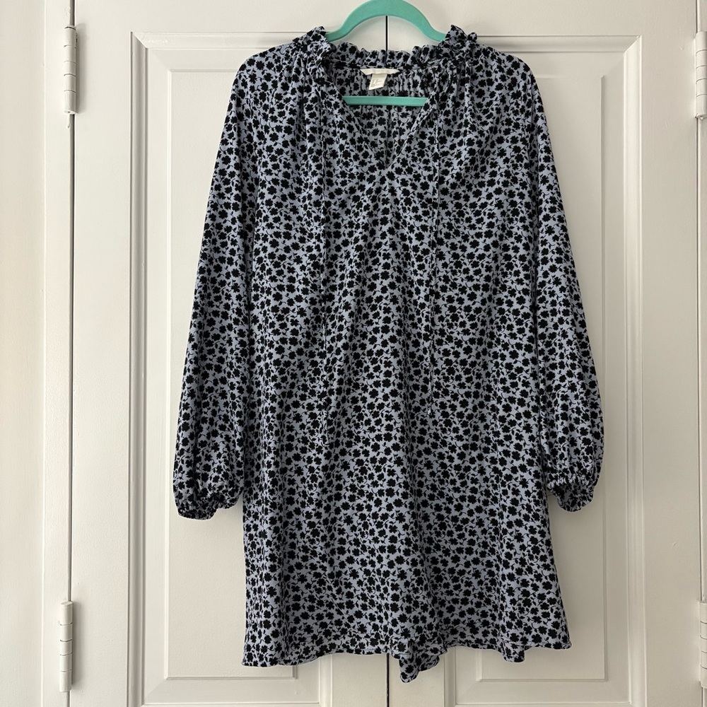 H&M Black and Light Blue Floral Dress